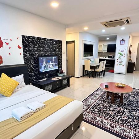 Taragon Apartment -Bukit Bintang クアラルンプール エクステリア 写真